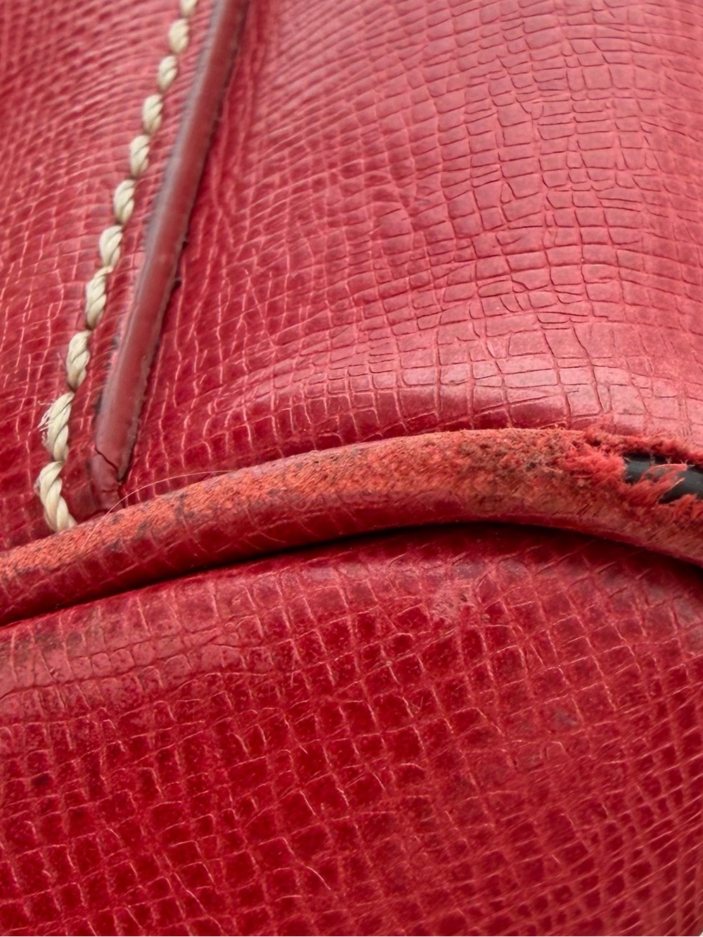 Vintage Ann Taylor Red Leather Duffle Bag Weekender CarryOn Travel Luggage AS IS - Picture 3 of 16